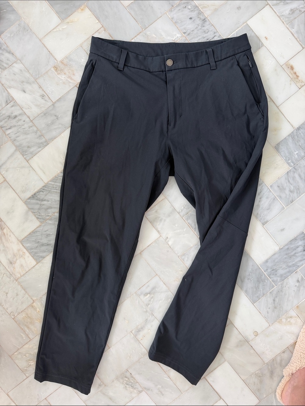Lulu lemon Men's Black Performance Pants - Comfort Stretch